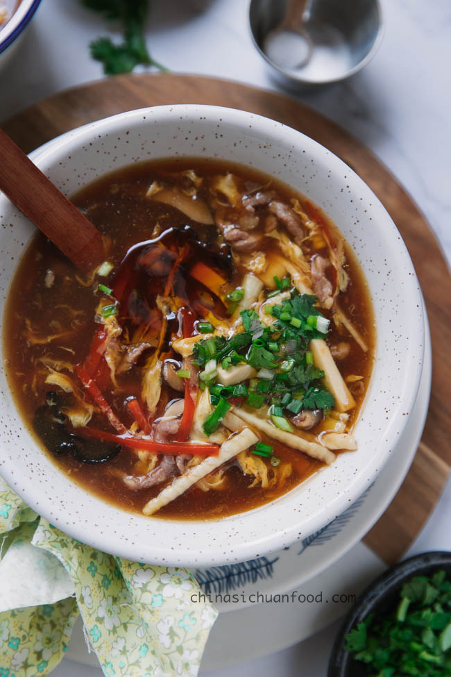 Best Vegetarian Hot and Sour Soup Recipe 2023 - AtOnce