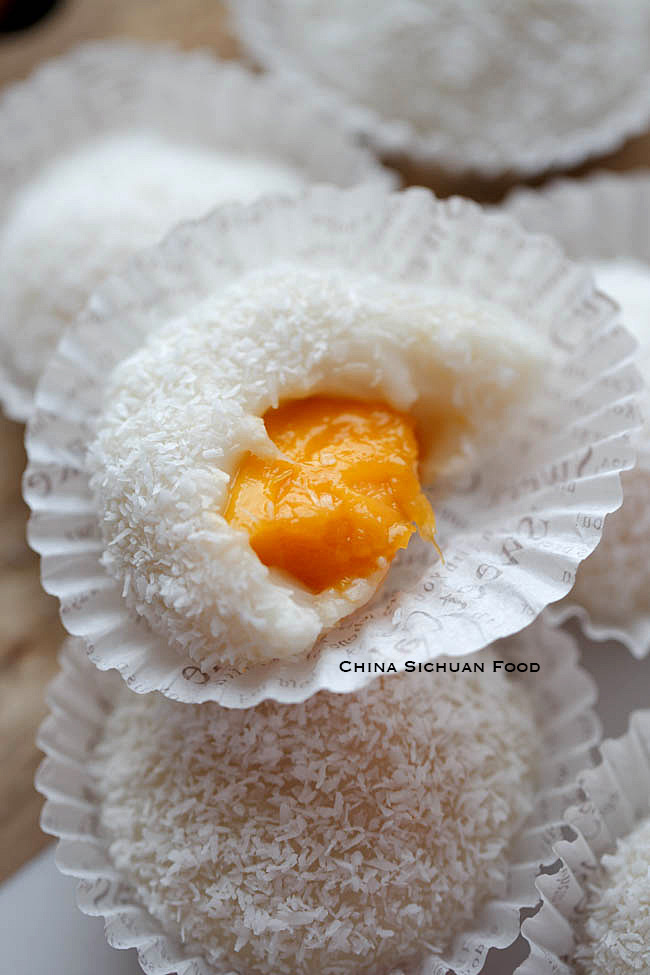 Sticky Rice Cake With Coconut Nuomici China Sichuan Food