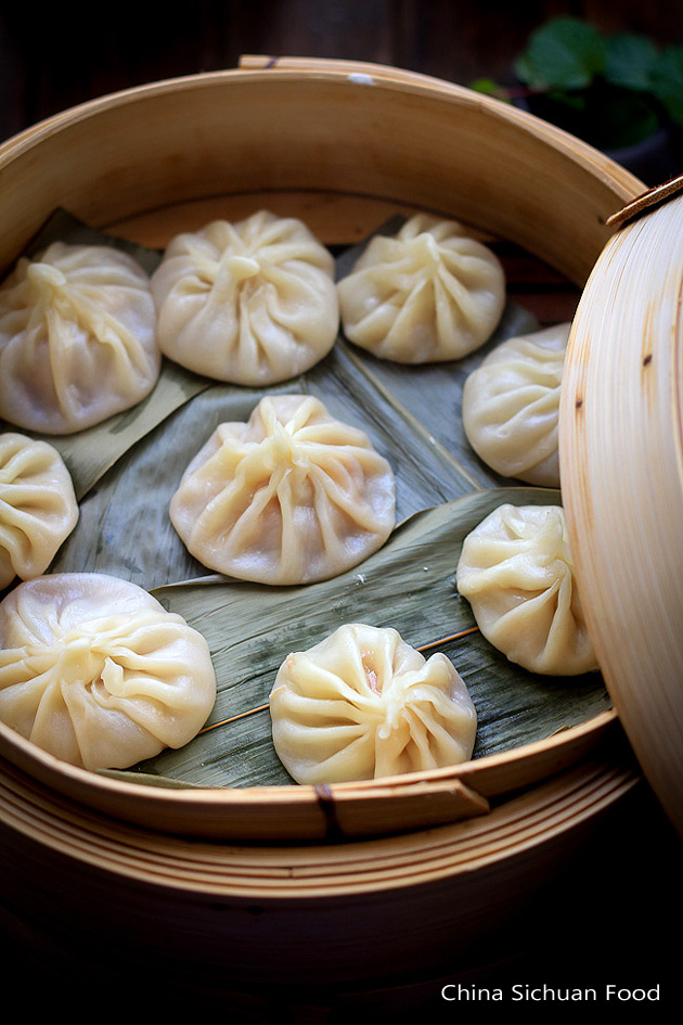 Xiao Long Bao— Soup Dumplings | China Sichuan Food
