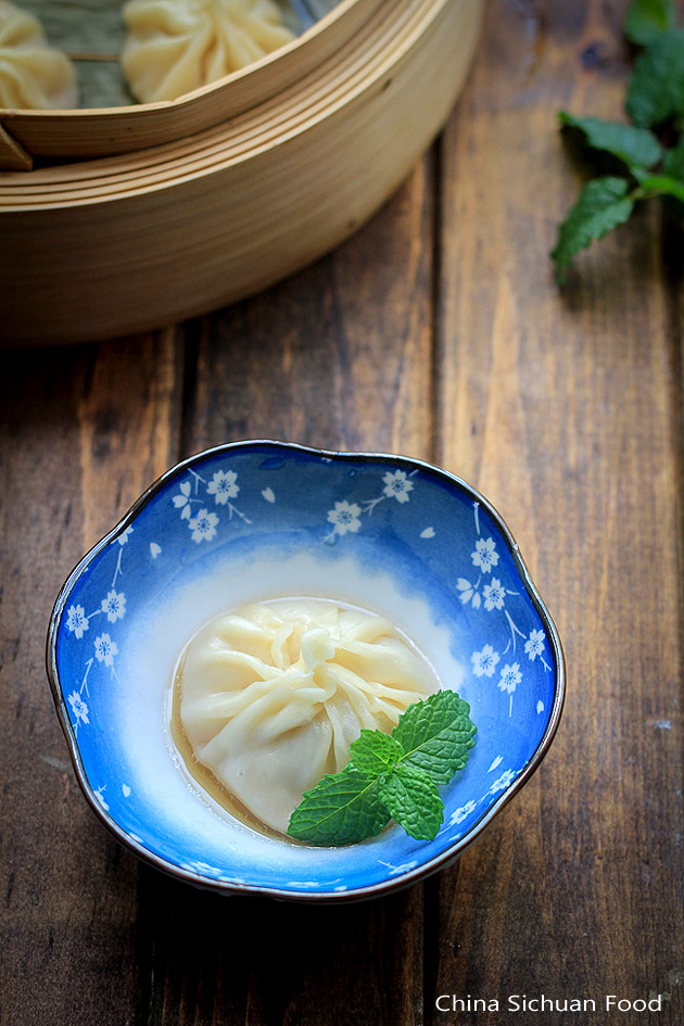 Xiao Long Bao— Soup Dumplings | China Sichuan Food