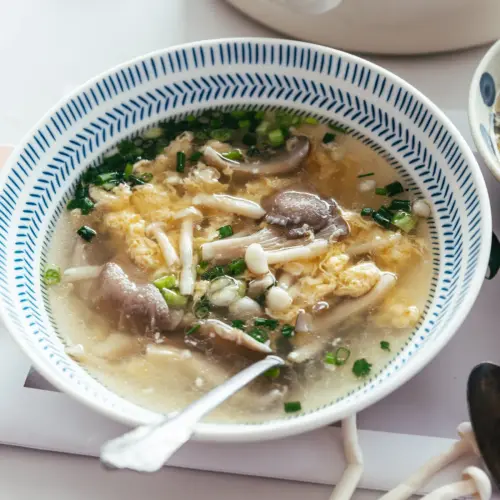 mushroom egg drop soup | chinasichuanfood.com