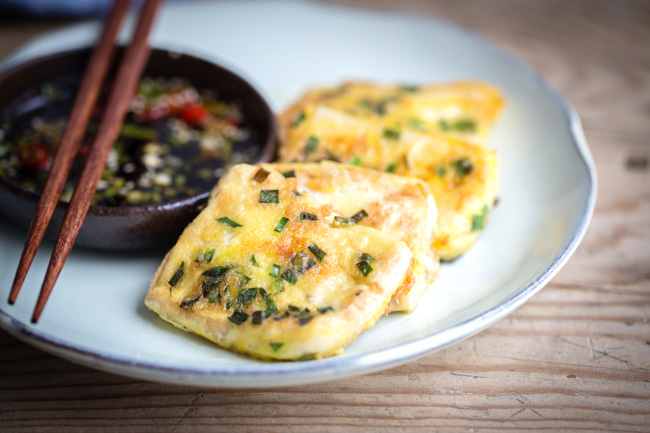 Pan-fried Tofu with Egg and Chive - China Sichuan Food