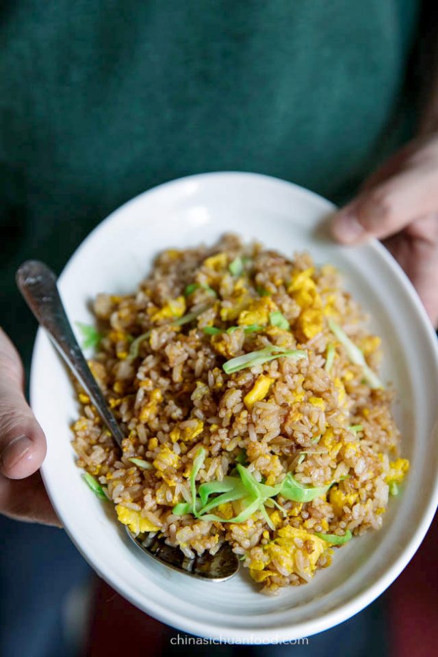 soy-sauce-fried-rice-china-sichuan-food