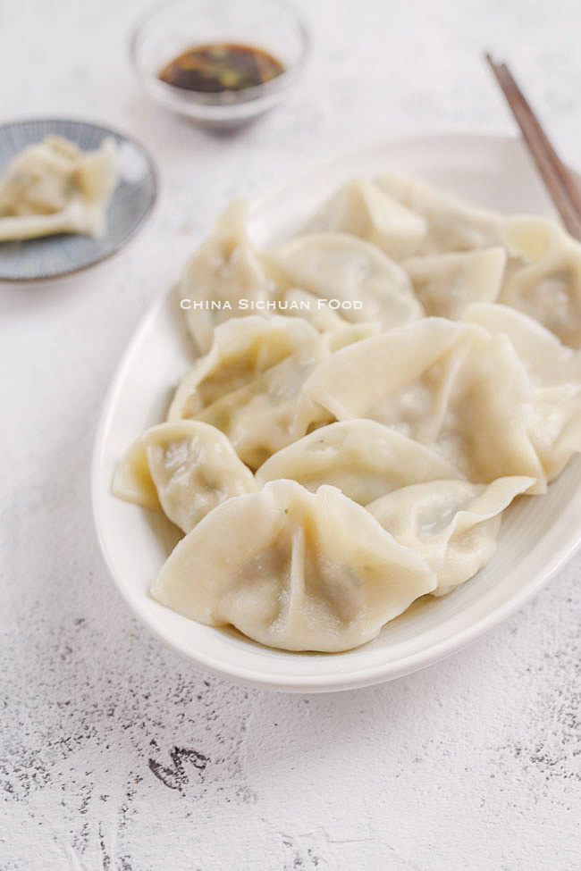 How to Make Chinese Dumplings (Jiaozi) - China Sichuan Food