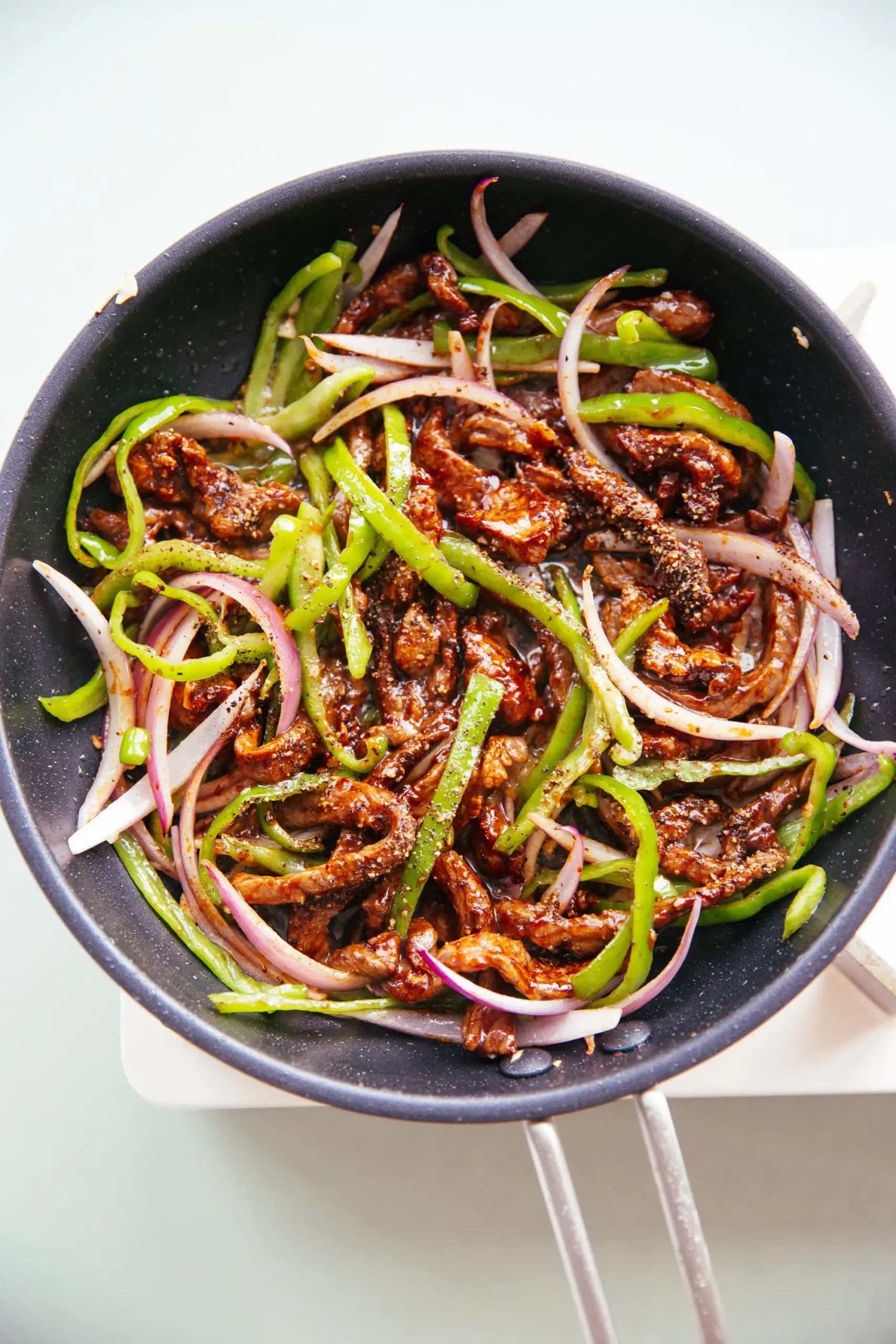 black pepper beef | chinasichuanfood.com