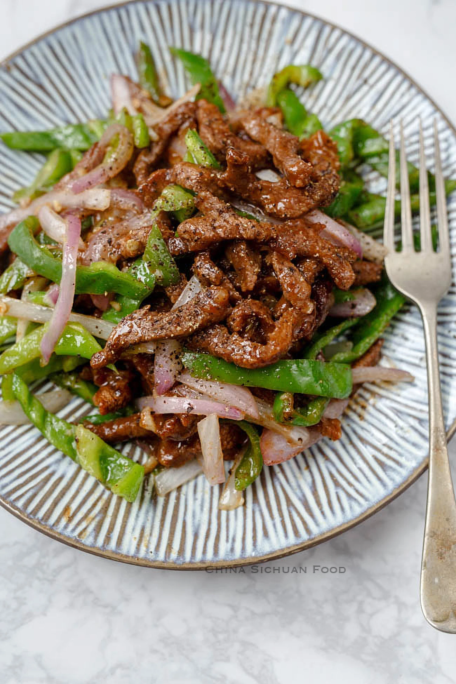 Black Pepper Beef Stir Fry｜chinasichuanfood.com