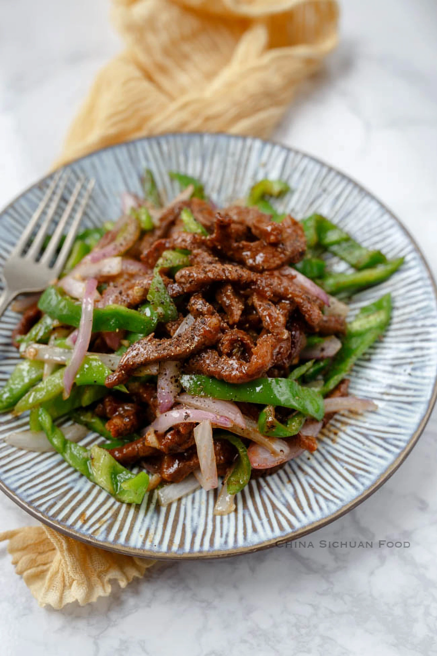 Black Pepper Beef Stir Fry｜chinasichuanfood.com