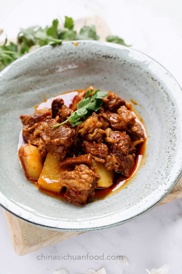 Braised Beef with Potatoes - China Sichuan Food