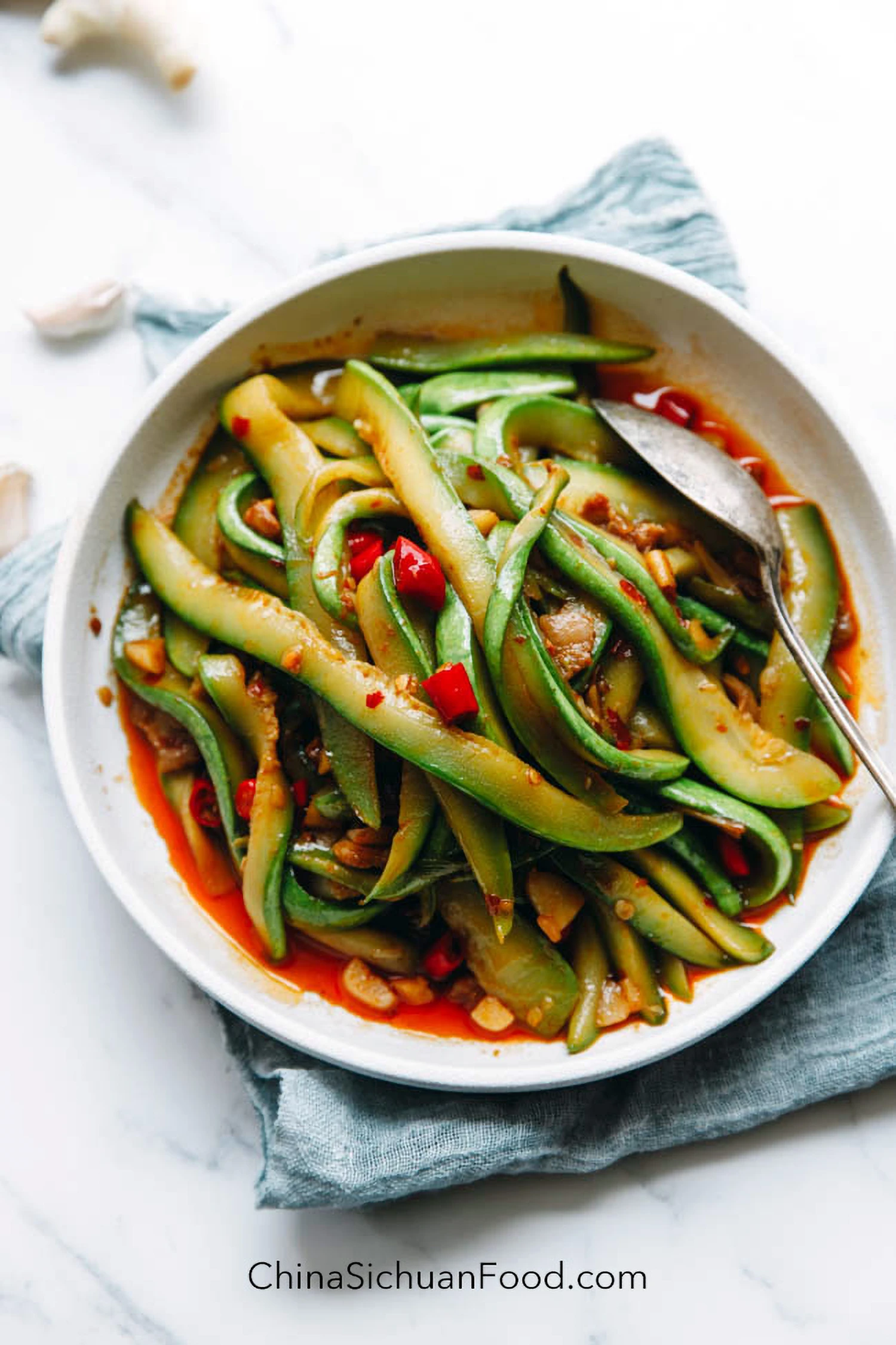 zucchini stir fry|chinasichuanfood.com