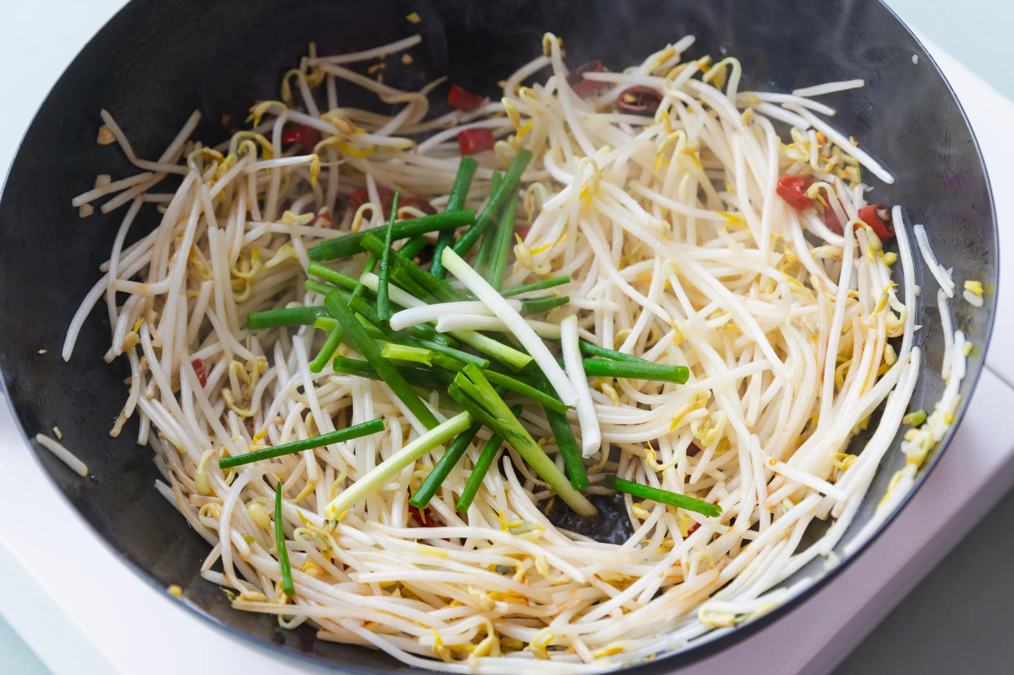 Easy bean sprouts stir fry