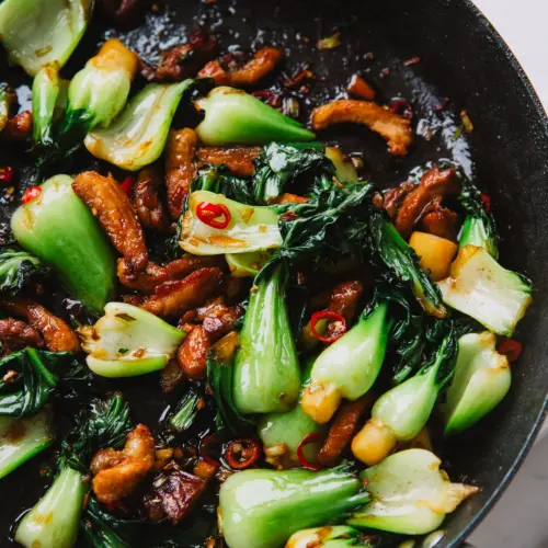 bok choy and pork belly stir fry | chinasichuanfood.com