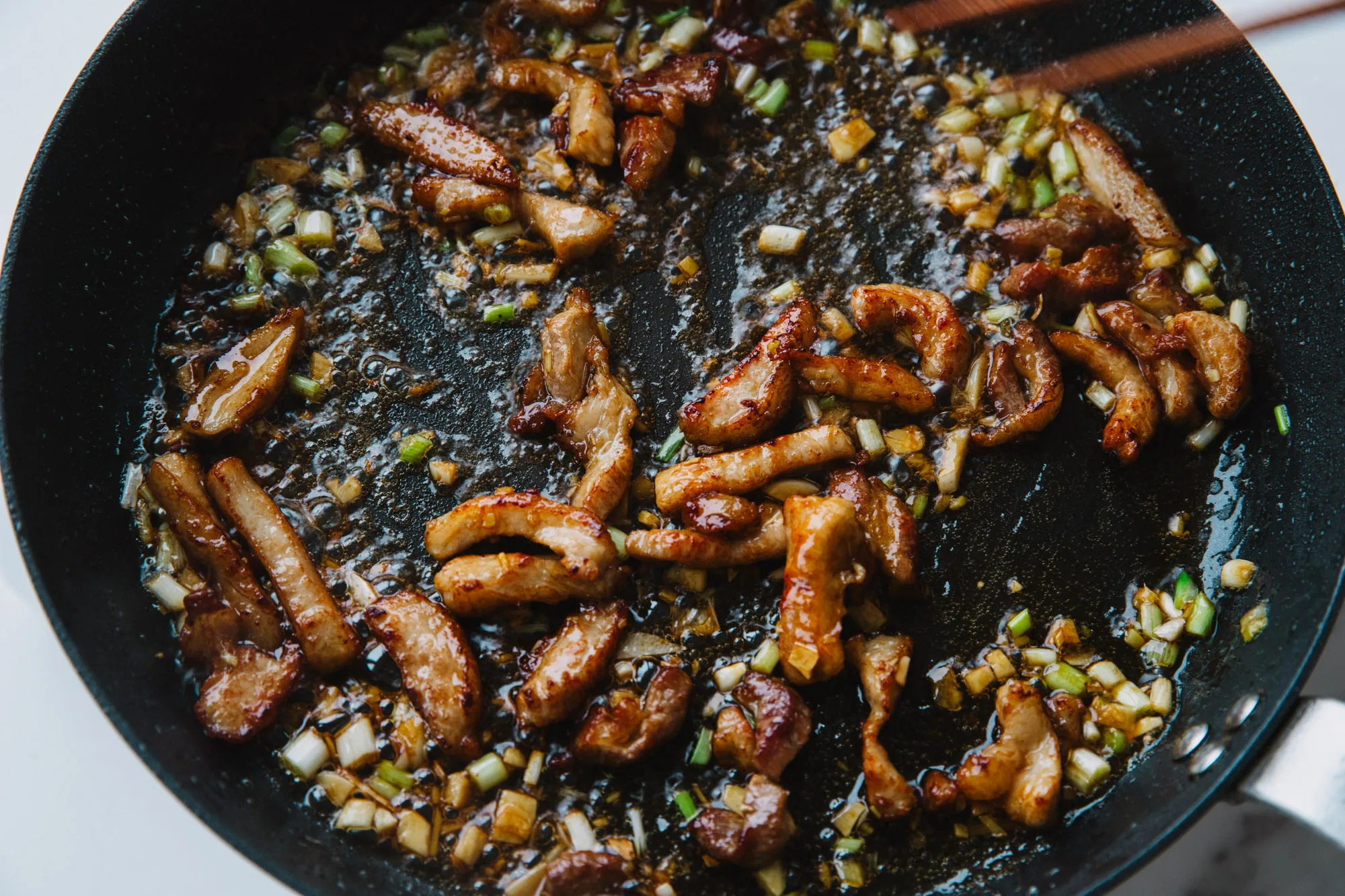 bok choy and pork belly stir fry | chinasichuanfood.com